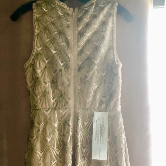 BCBGMAXAZRIA PATTI EMBROIDERED GOWN DRESS - Picture 6 of 8